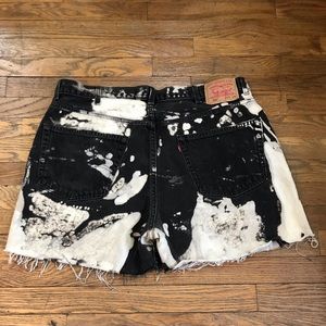 Vintage Levis Distressed Cut Off Jean Shorts